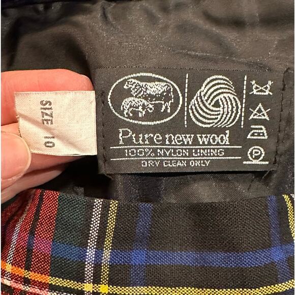 Vintage Wool Pleated Plaid Skirt Womens Size 10 with 26" waist - Picture 4 of 8